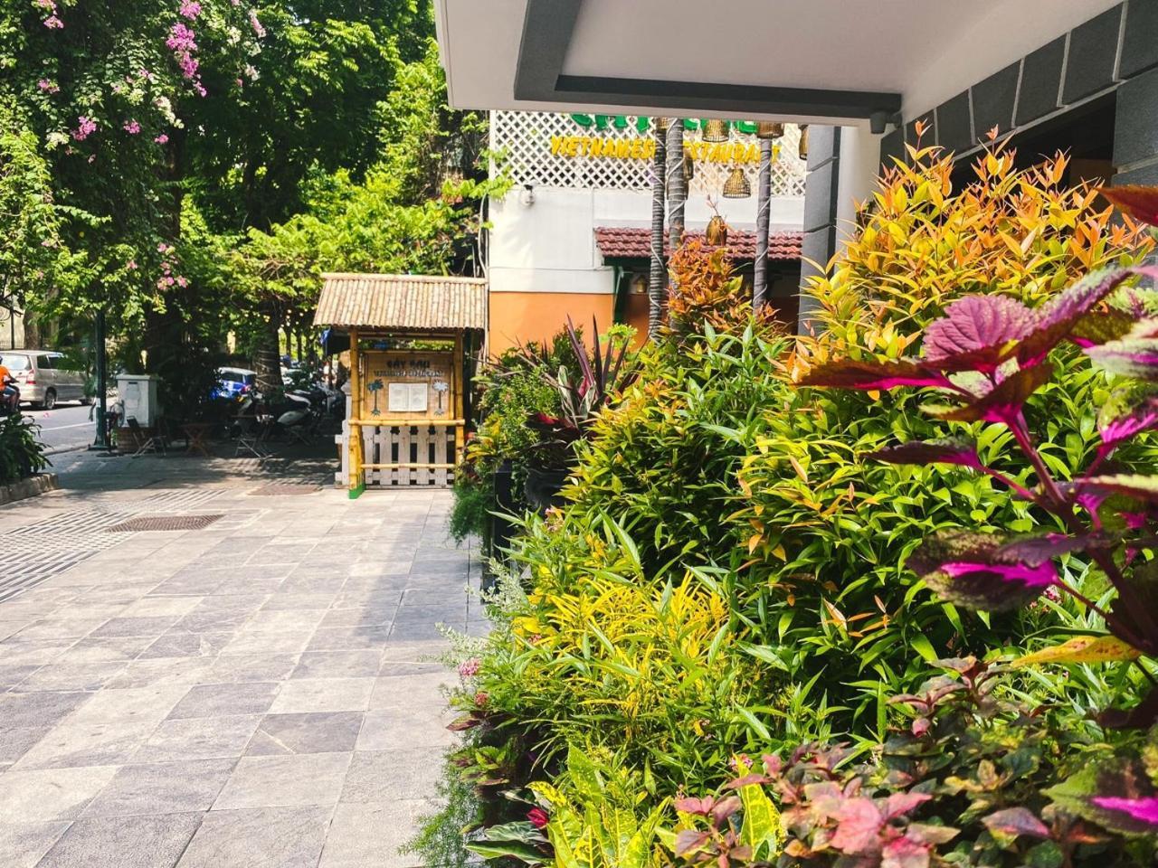 De Syloia Hotel Hanoi Exterior photo
